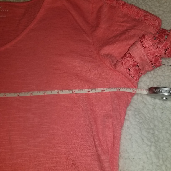 Top - Picture 3 of 3